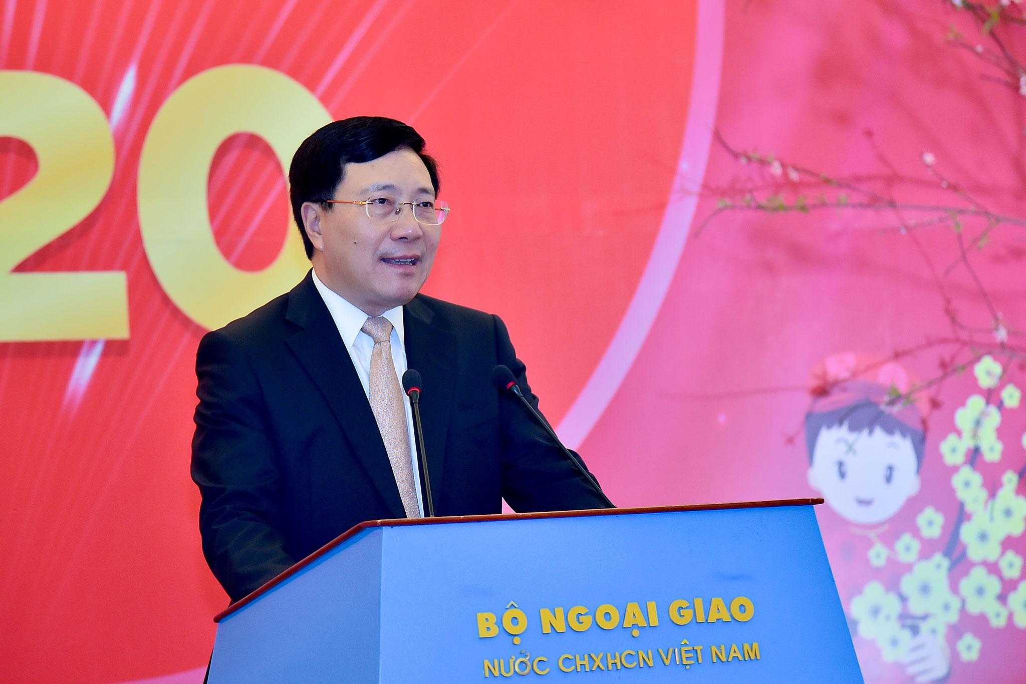 Phó Thủ tướng, Bộ trưởng Ngoại giao Phạm Bình Minh phát biểu tại sự kiện