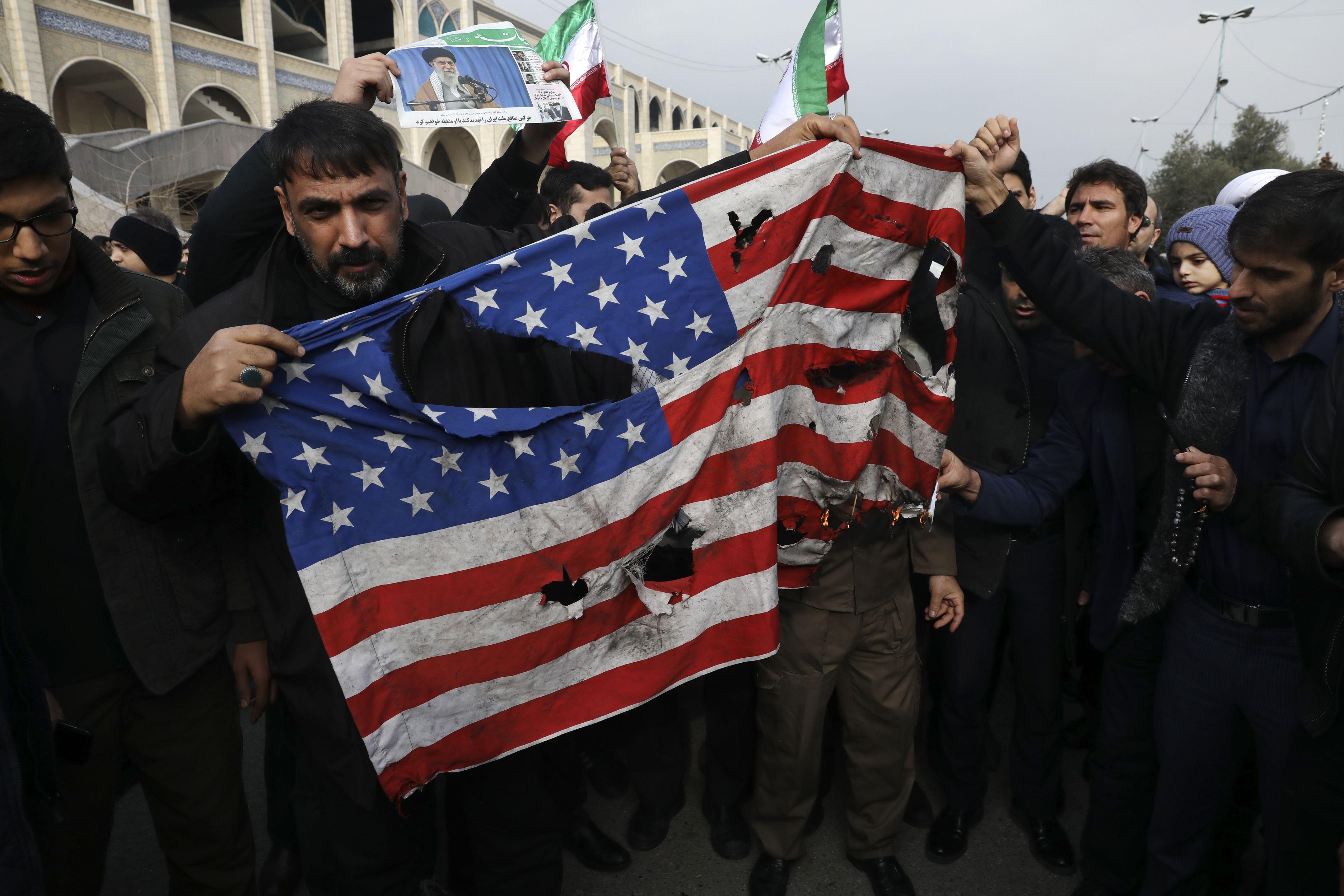 Người Iran biểu tình chống Mỹ