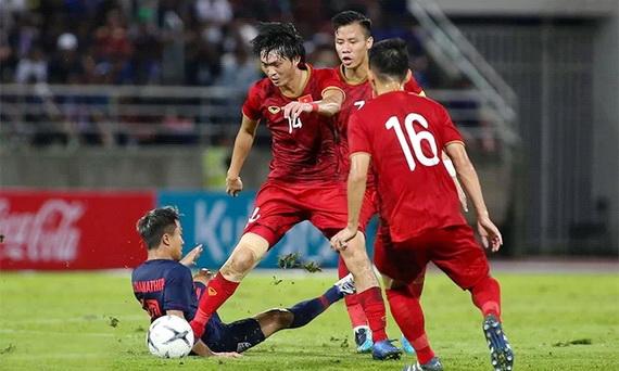 Tuyển Thái Lan và tuyển Việt Nam đã bất phân thắng bại ở trận lượt đi