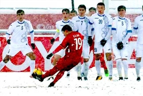Siêu phẩm sút phạt của Quang Hải trở thành biểu tượng của giải U23 châu Á