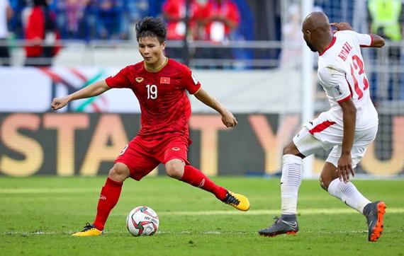 Quang Hải xứng đáng được đề cử cạnh tranh danh hiệu Cầu thủ xuất sắc nhất châu Á 2019. Ảnh: Fox