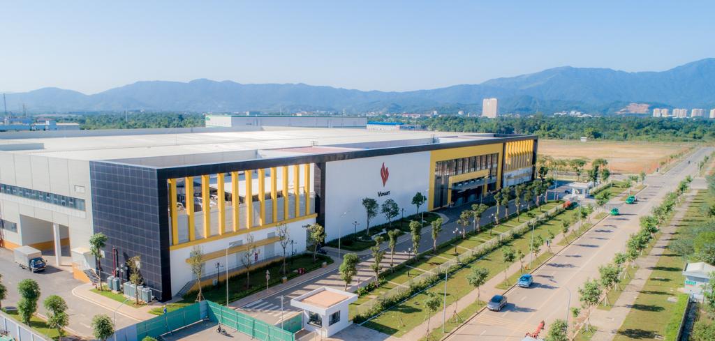 Nhà máy Vsmart đặt tại Khu công nghệ cao Hòa Lạc (Thạch Thất, Hà Nội) trên diện tích 15,2 ha với công suất dự kiến tối đa lên tới 120 triệu máy.