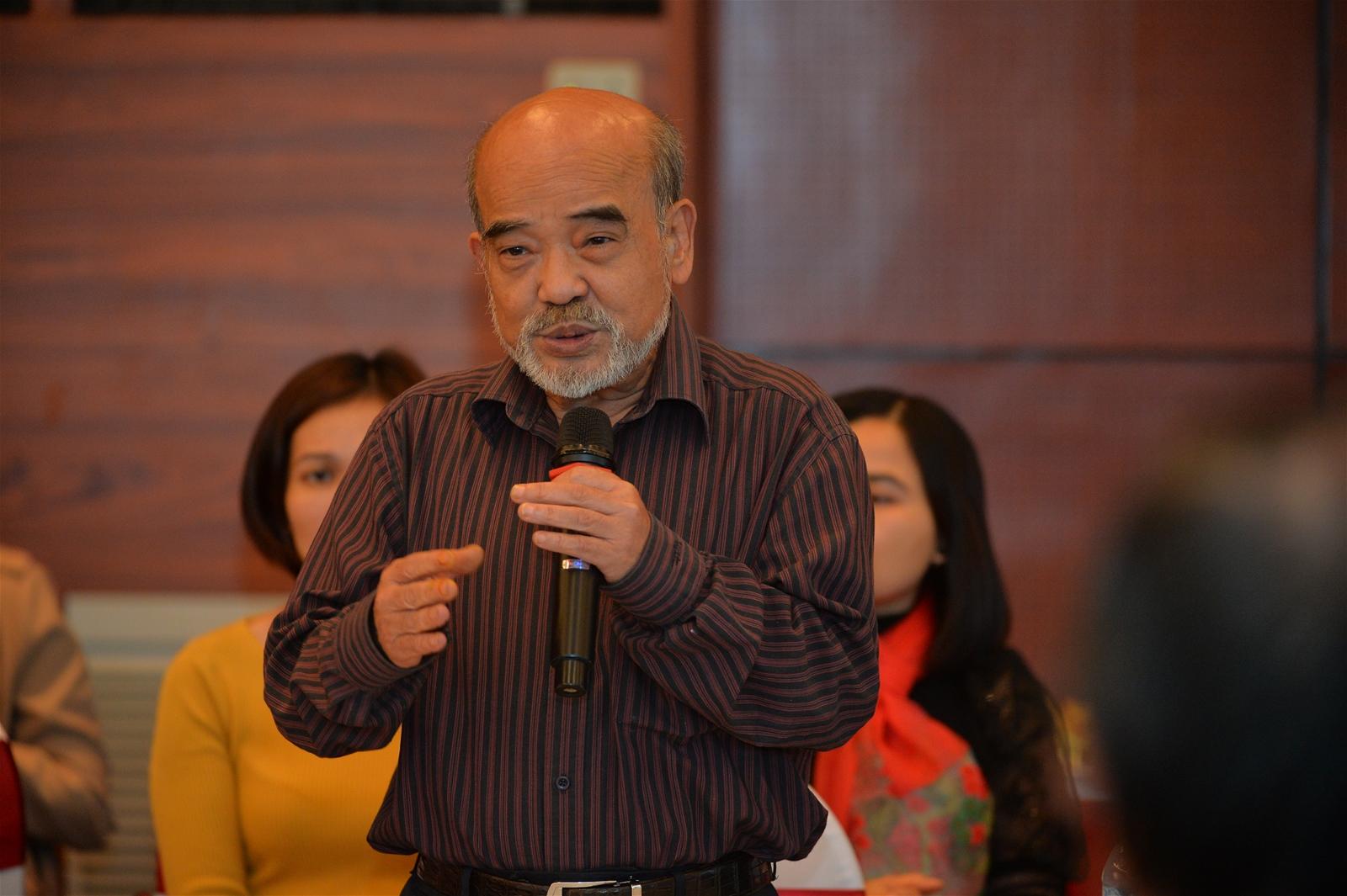 GS Đặng Hùng Võ