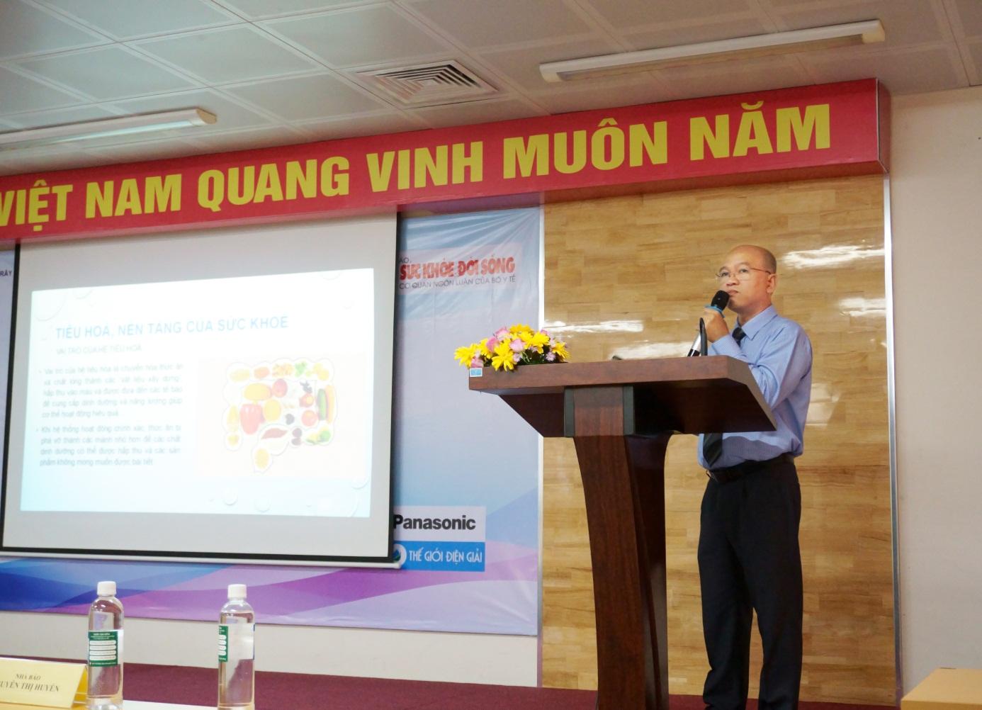 Bác sĩ CKII Hồ Tấn Phát chia sẻ trong sự kiện