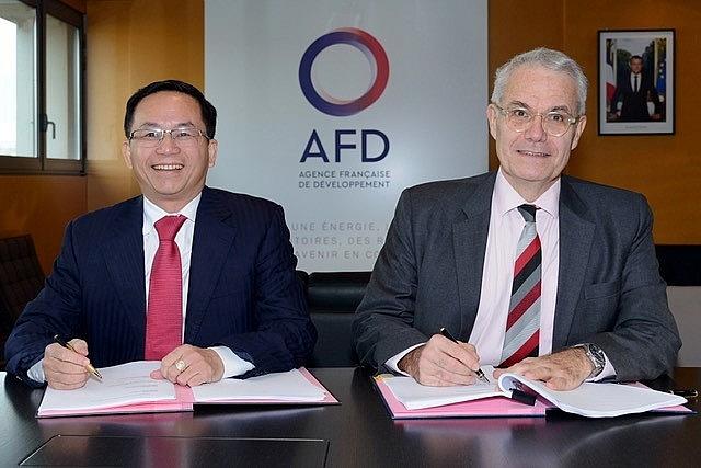 Đại diện EVN va AFD ký kết khoản vay