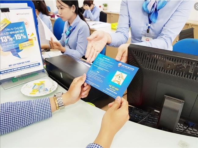 Nhiều ngân hàng phát hành chứng chỉ tiền gửi với lãi rất cao để tăng nguồn vốn huy động