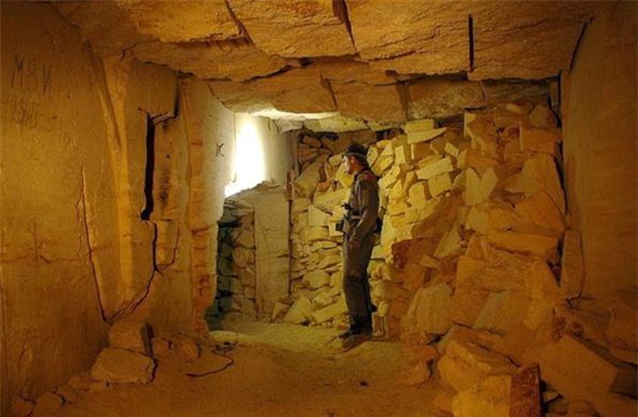 Trong Chiến tranh thế giới 2, hầm mộ Odessa là nơi trú ẩn an toàn cho người dân địa phương khi Đức quốc xã đem quân tới xâm lược.