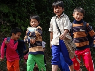  Tết của trẻ ở nơi nghèo nhất Việt Nam