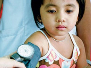 Cảnh giác với bệnh cao huyết áp ở trẻ em