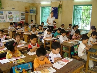 Hà Nội tiếp tục cấp giấy phép cho dạy thêm