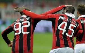  Ngắm cú đúp của Balotelli trong màu áo AC Milan