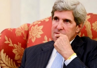 John Kerry và lời đe doạ đầu tiên tới quốc gia châu Á