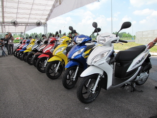 Honda Việt Nam ra mắt nhiều mẫu xe máy mới