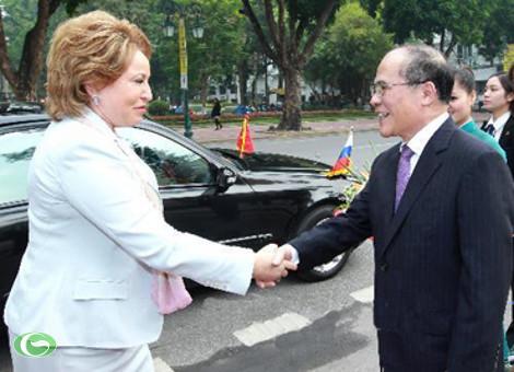 Chủ tịch Quốc hội Nguyễn Sinh Hùng thăm chính thức Nga, Đức và Ba Lan