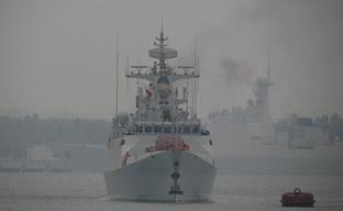 Trung Quốc đưa tàu khu trục tàng hình vào trực chiến