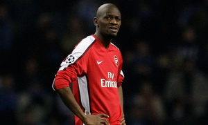Arsenal mất Abou Diaby 9 tháng vì chấn thương