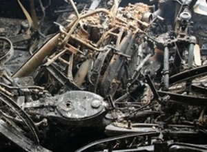  Đống đổ nát sau vụ cháy hơn 1.000 xe máy