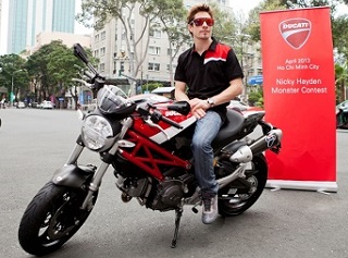 Tay đua MotoGP lừng danh thế giới đến Việt Nam