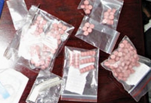 Hà Nội: Thuê phòng nhà nghỉ để mua bán ma túy