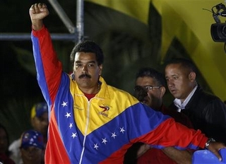 Đồng minh của Chavez trúng cử tổng thống