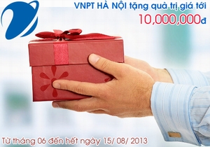 VNPT Hà Nội tặng quà cho khách hàng doanh nghiệp