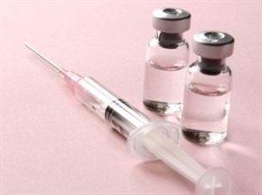 Ngừng sử dụng 2 lô vắc-xin liên quan đến 3 trẻ tử vong