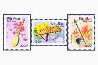 Phát hành bộ tem Bưu chính: Nhạc cụ dân tộc Việt Nam