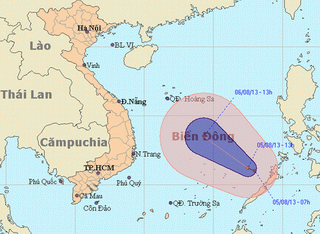 Áp thấp nhiệt đới đang mạnh lên trên Biển Đông