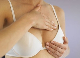 Mặc áo ngực 24/24 giờ tăng nguy cơ ung thư vú