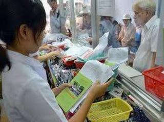 Bệnh viện Việt Đức phải làm rõ thông tin về thuốc trúng thầu