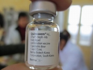 Tháng 10: Sử dụng lại vắcxin Quinvaxem trên toàn quốc