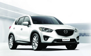 Mazda bùng nổ với hơn 4.000 xe bán ra tại Việt Nam