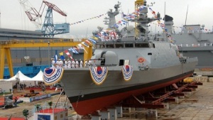 Hàn Quốc triển khai tàu khu trục tên lửa tự chế mới