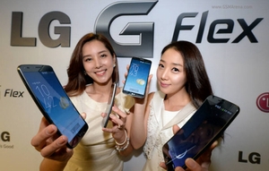 “Dế” màn hình cong của LG sắp đổ bộ toàn cầu