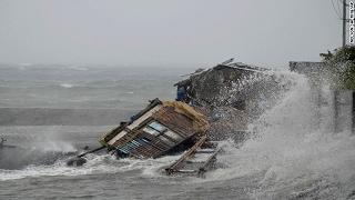 Tàn phá kinh hoàng Philippines, bão Haiyan sầm sập đến Việt Nam