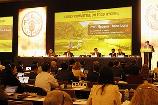 Lần đầu Việt Nam tổ chức Hội nghị vệ sinh thực phẩm quốc tế