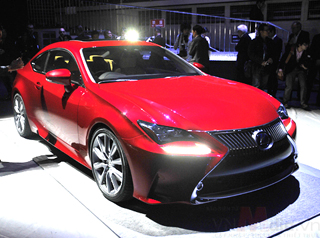 Lexus ra mắt 2 mẫu xe sang mới