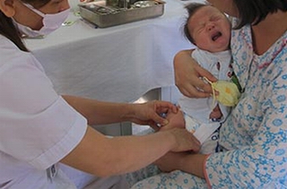 Bộ Y tế nói gì khi thêm một trẻ tử vong sau tiêm vắcxin?