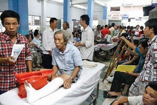 Thành phố Hồ Chí Minh: Viện phí có thể tăng từ 1/6/2014