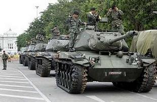 Đưa xe tăng vào thủ đô, quân đội Thái sắp đảo chính?