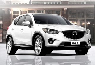 2013: Mazda lập kỳ tích, bán hơn 4.000 xe tại Việt Nam