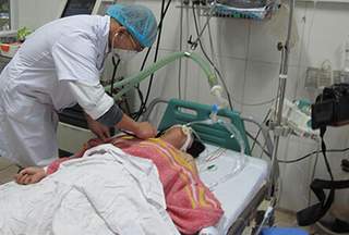 30 học sinh Hà Nội nhập viện chỉ vì cúm thường