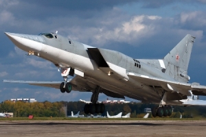  Cận cảnh &quot;quái vật&quot; Tu-22M3 đến Crimea