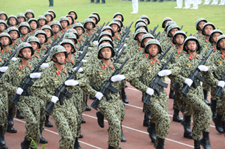  Hàng nghìn người tham gia tổng duyệt diễu binh 60 năm Chiến thắng Điện Biên Phủ