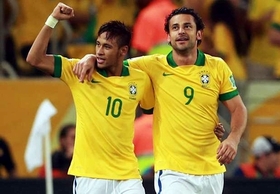 Brazil công bố đội hình dự World Cup 2014