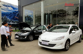 Peugeot tiếp tục ưu đãi khách mua xe