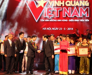 Học viện Công nghệ Bưu chính Viễn thông được vinh danh tại “Vinh quang Việt Nam”