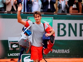 Vòng 4 Roland Garros: Federer dừng bước, Djokovic thắng dễ