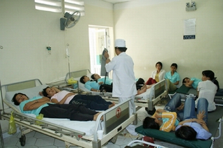 Bộ Y tế &quot;vào cuộc&quot; điều tra ngộ độc thực phẩm tại Ninh Bình