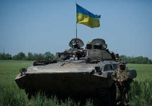 2 xe tăng Ukraine xâm nhập biên giới bị Nga chặn lại